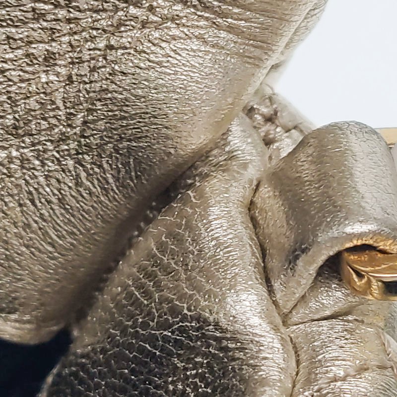 Miu Miu Miu Crystal系列羊皮純色珩縫鑽飾斜挎包單肩包-21