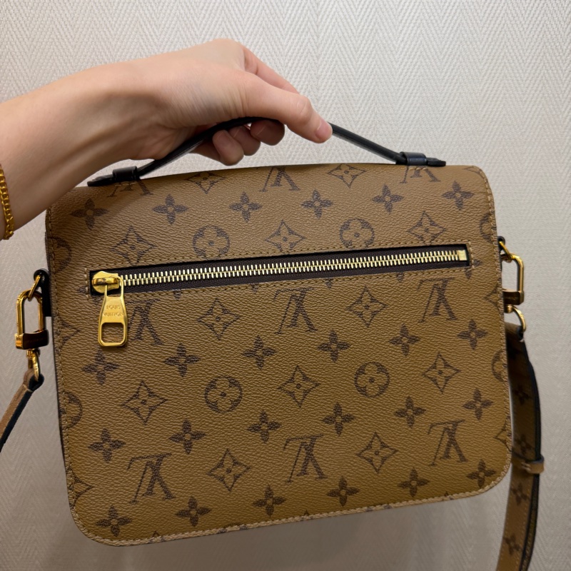 LV 雙色原花金釦Pochette Métis手提斜背郵差包M44876-4