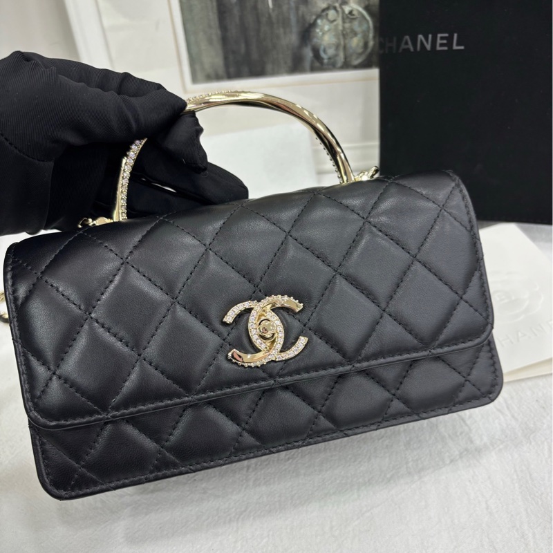Chanel香奈兒 24K水鑽手柄woc黑金羊皮 有購證-2