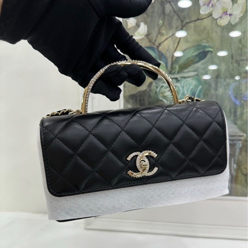 Chanel香奈兒 24K水鑽手柄woc黑金羊皮 有購證-3