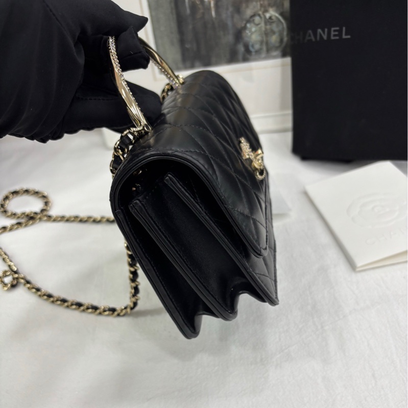 Chanel香奈兒 24K水鑽手柄woc黑金羊皮 有購證-6
