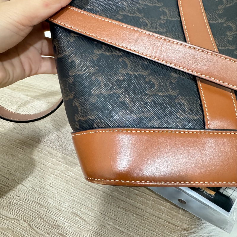 Celine 老花小水桶-19