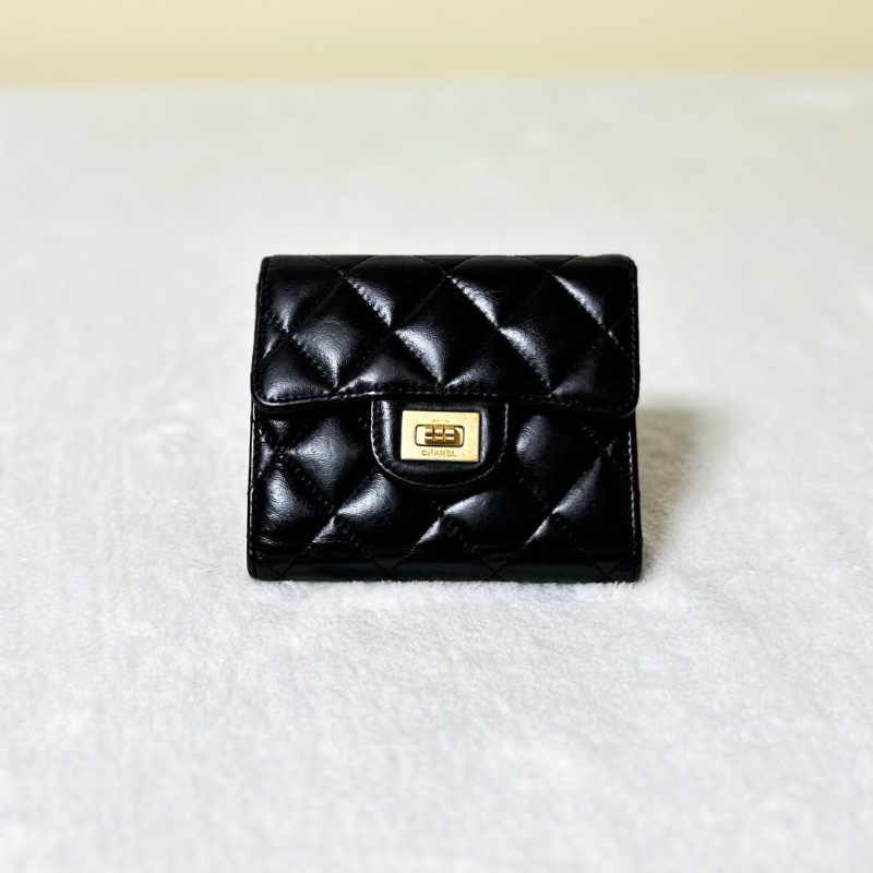 Chanel 香奈爾 三折絎縫羊皮短夾 25 開-0