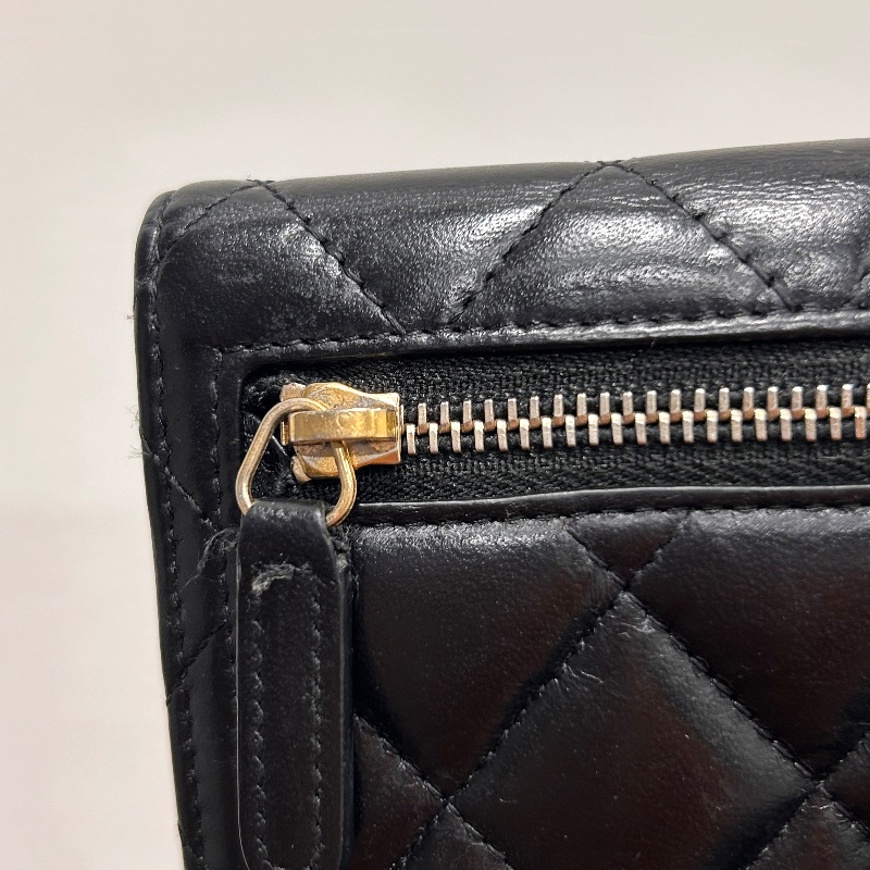 Chanel 香奈爾 三折絎縫羊皮短夾 25 開-24