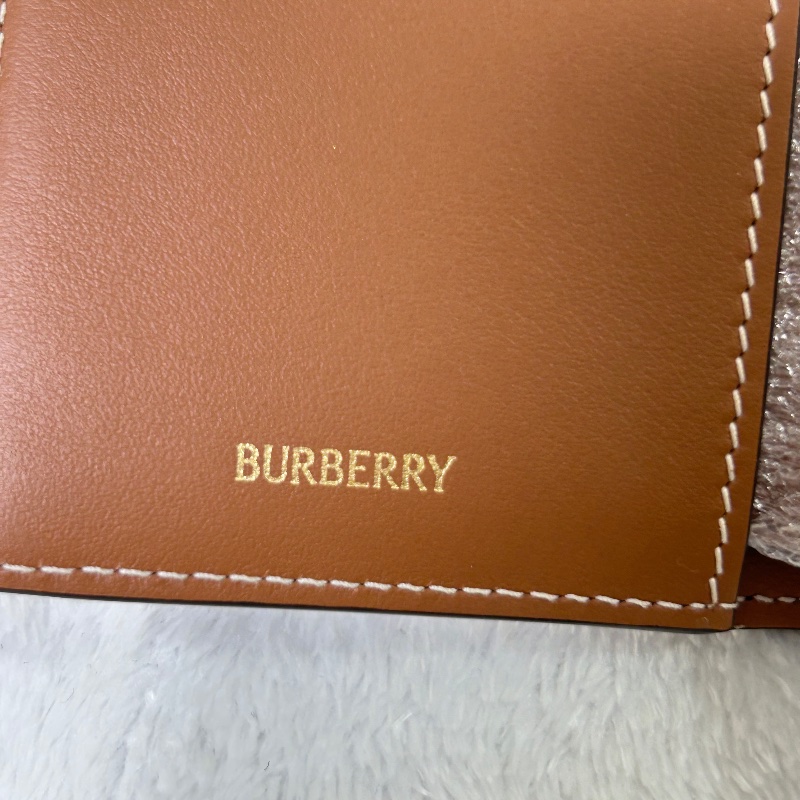 Burberry 格紋 Strap 錢包-4