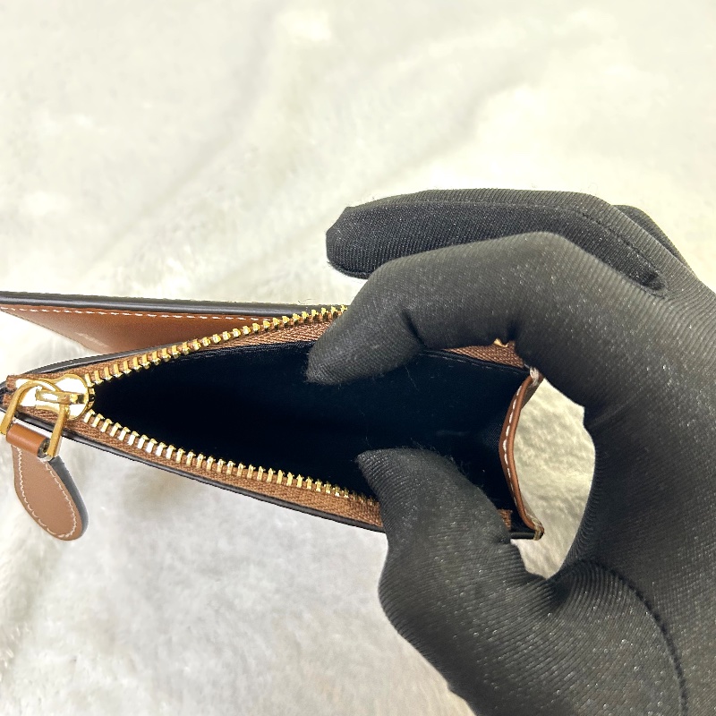 Burberry 格紋 Strap 錢包-8