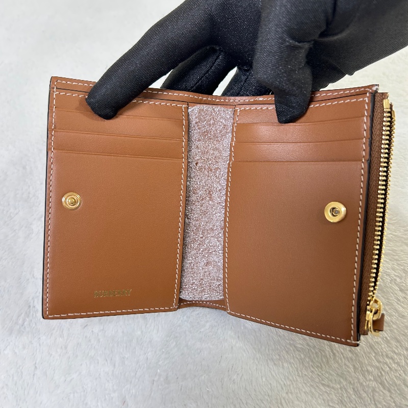 Burberry 格紋 Strap 錢包-9