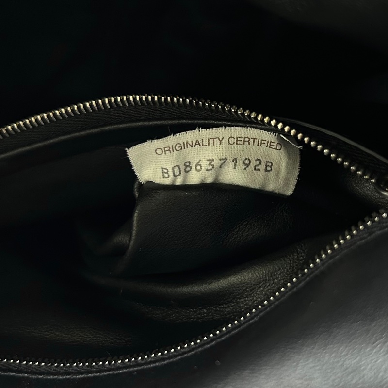 Bottega Veneta BV Twist 黑色編織扭結手提包-4