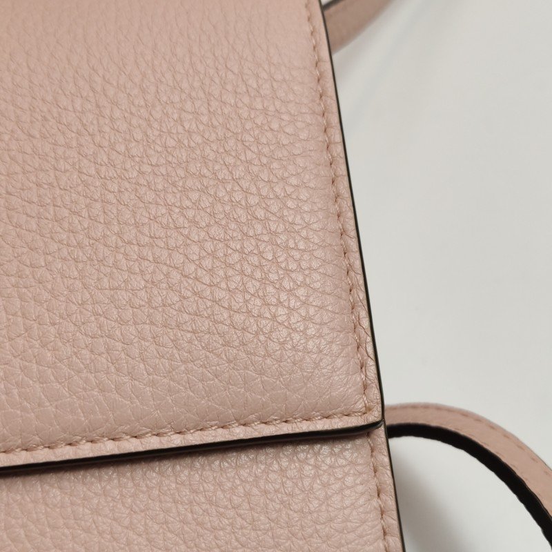 Gucci Animalier牛皮純色字母logo動物裝飾斜挎包單肩包-16