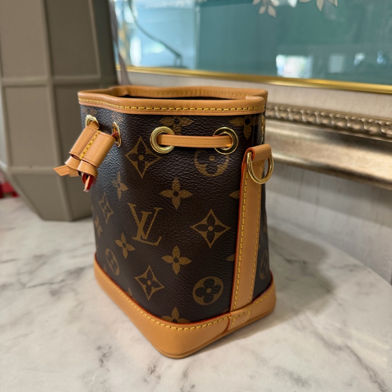 LV 原花Nano Noe金釦束口手提肩斜背水桶包M81266-2