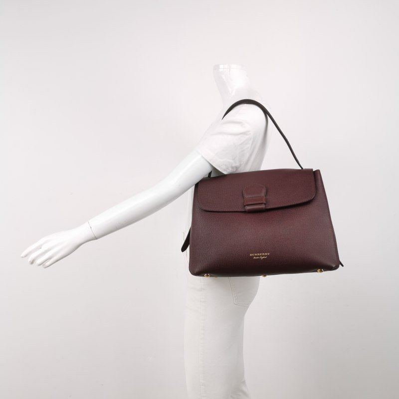 Burberry牛皮帆布拼色格紋字母Logo單肩包-1