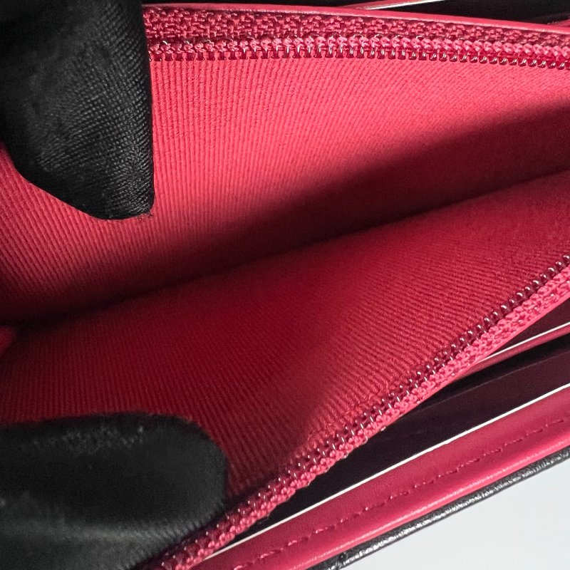 CHANEL 19中夾黑-5