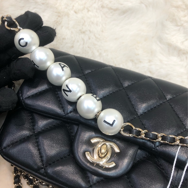 Chanel 黑色珍珠字鏈條 Flap Bag XC124-8