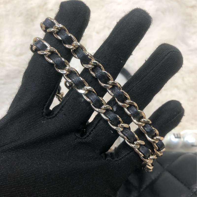 Chanel 黑色珍珠字鏈條 Flap Bag XC124-14