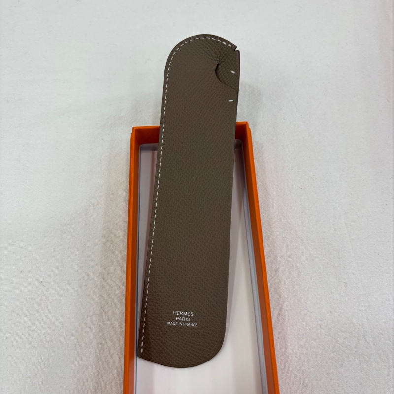 愛馬仕Sautdepage 皮質書籤大象灰 全新-0