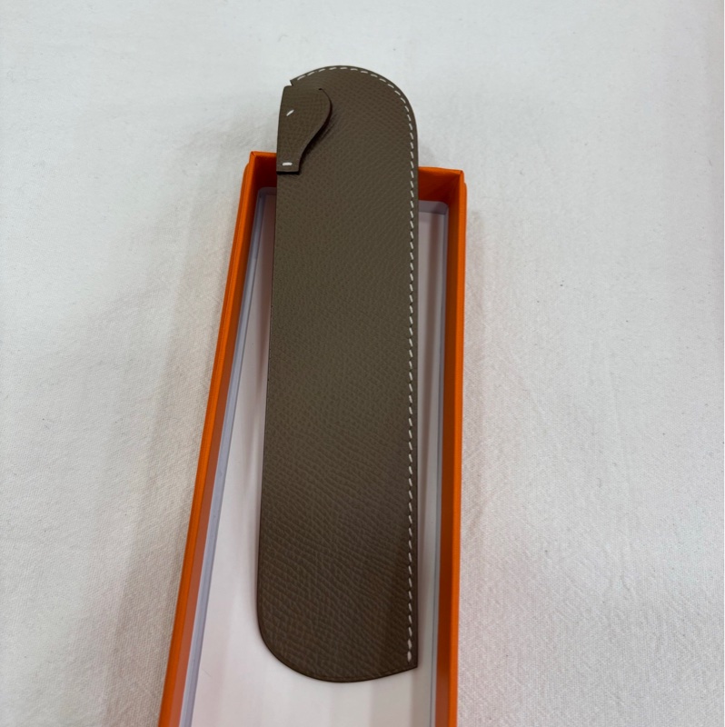 愛馬仕Sautdepage 皮質書籤大象灰 全新-1