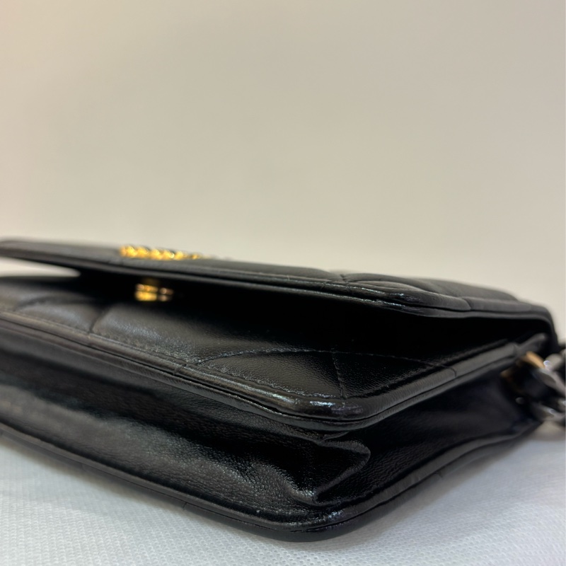 CHANEL黑羊皮19WOC-4