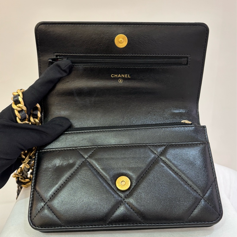 CHANEL黑羊皮19WOC-6