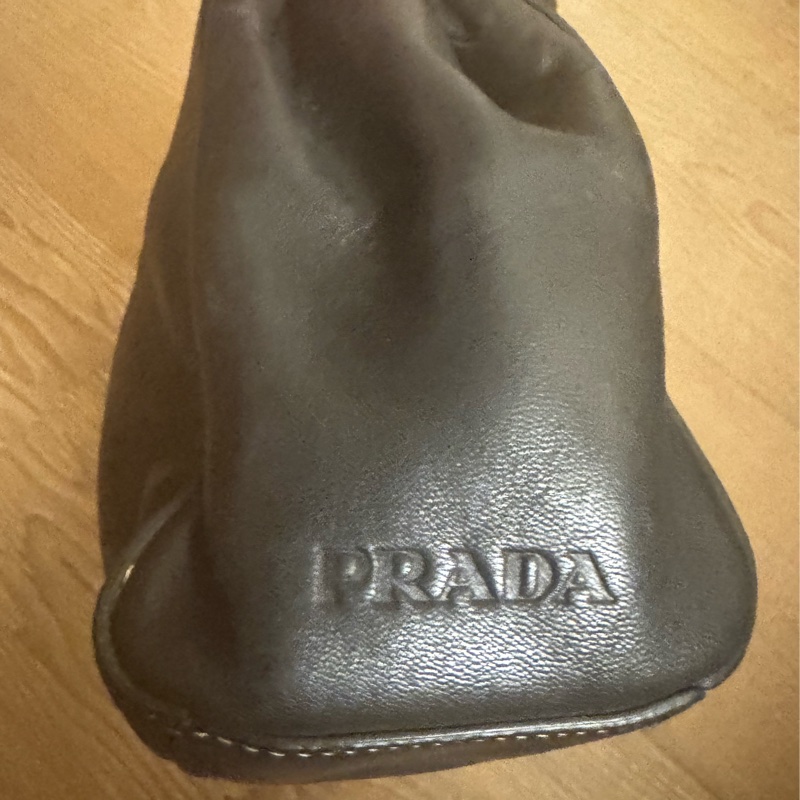 義大利🇮🇹 Prada黑色小羊皮法棍包 大特價🉐👜不費力的優雅👜珍藏特價9成新🉐全網最低甜甜價滴血🩸釋出-14