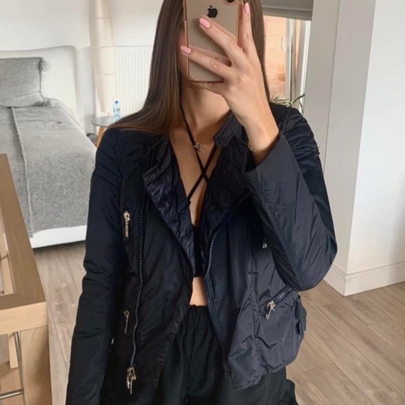 moncler 黑色 立領 輕羽絨 短版羽絨 羽絨外套 夾克 短外套 風衣外套 防風外套 飛行外套-2