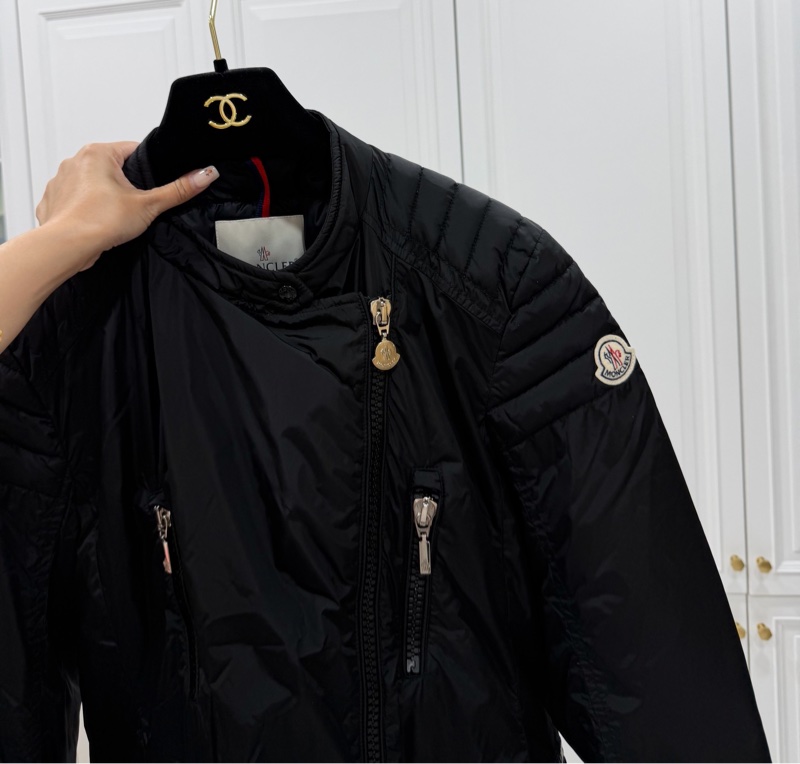 moncler 黑色 立領 輕羽絨 短版羽絨 羽絨外套 夾克 短外套 風衣外套 防風外套 飛行外套-4