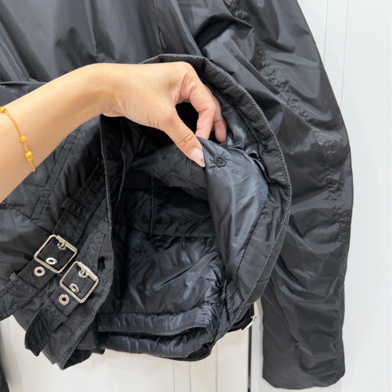 moncler 黑色 立領 輕羽絨 短版羽絨 羽絨外套 夾克 短外套 風衣外套 防風外套 飛行外套-13