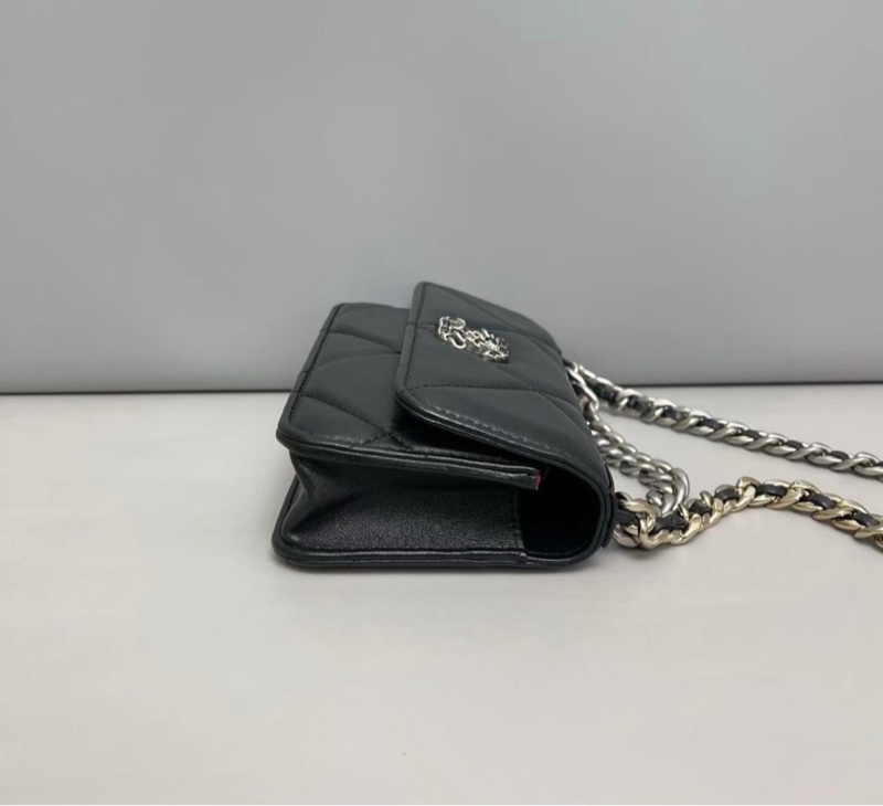 ✨全網最平！Chanel 19 Bag WOC 迷你 黑銀 芯片款 97新-4