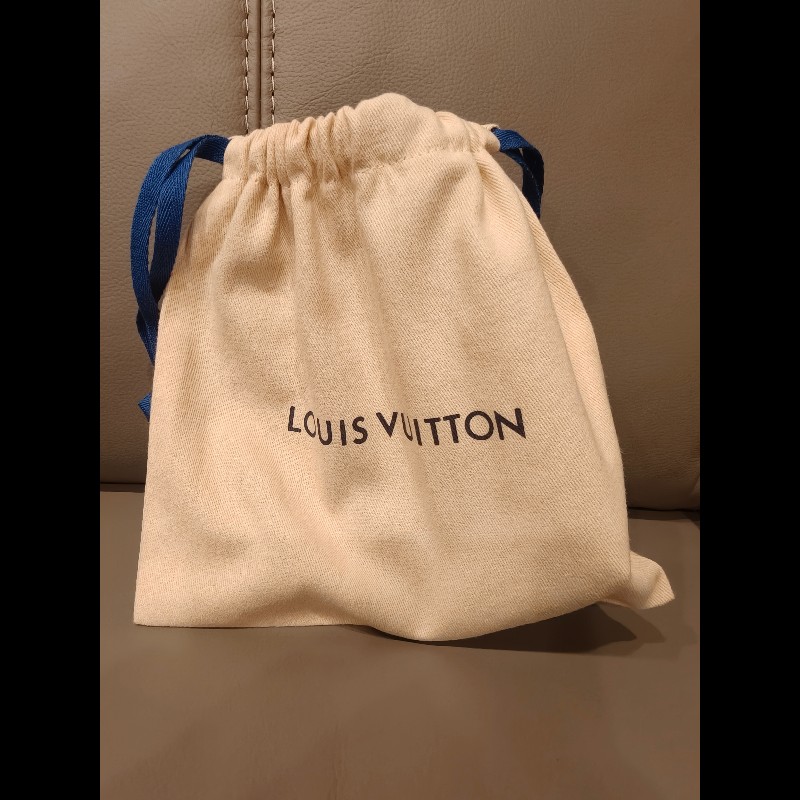 特價出清日本帶回中古2手LV老花化妝包，內裡乾淨-1