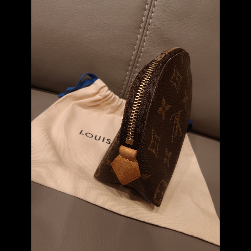 特價出清日本帶回中古2手LV老花化妝包，內裡乾淨-2