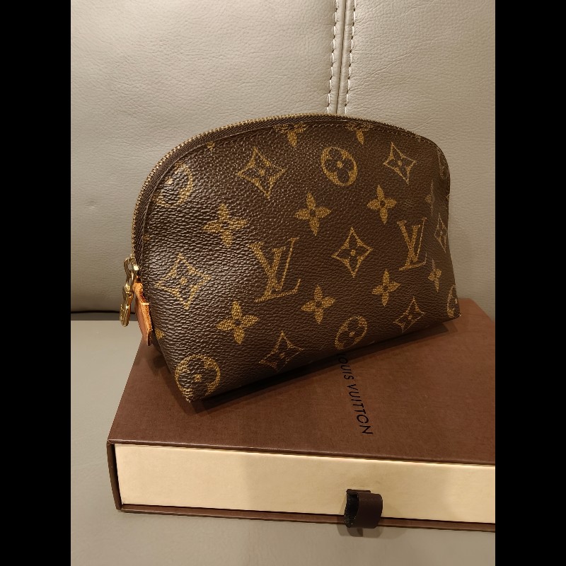 特價出清日本帶回中古2手LV老花化妝包，內裡乾淨-10