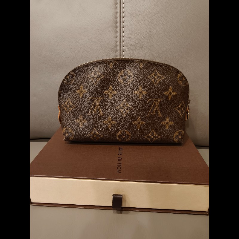 特價出清日本帶回中古2手LV老花化妝包，內裡乾淨-13