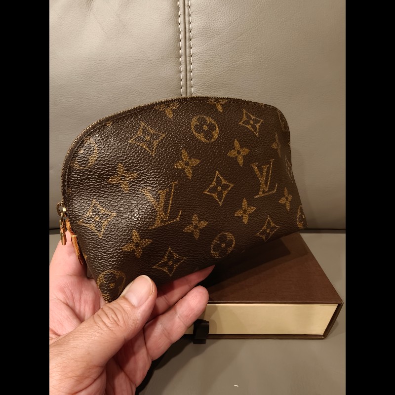 特價出清日本帶回中古2手LV老花化妝包，內裡乾淨-16