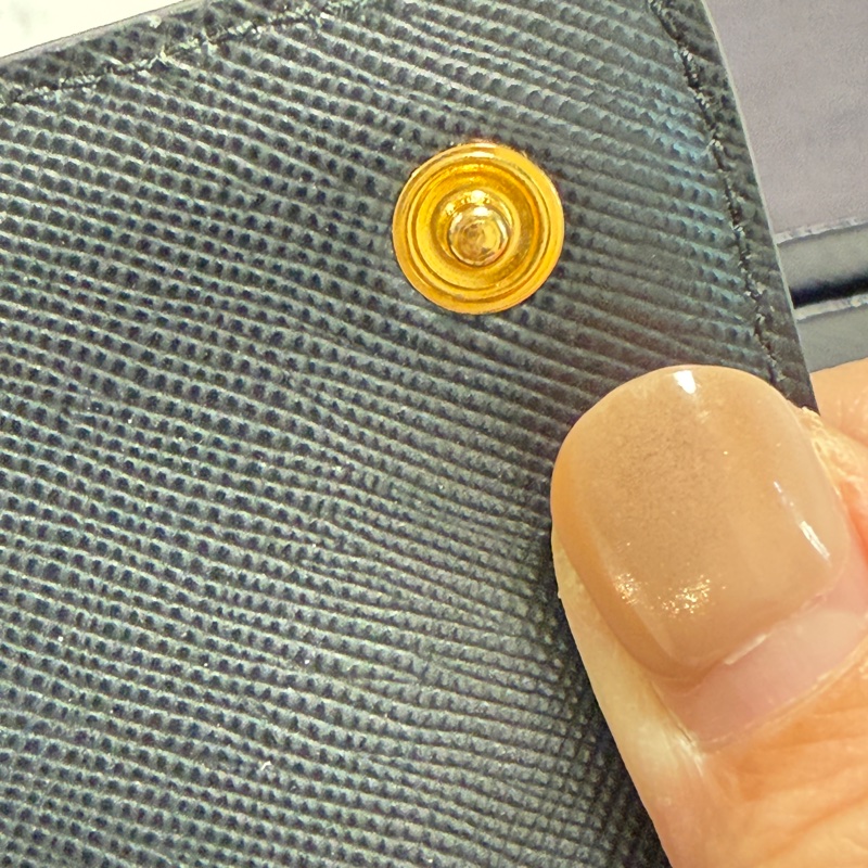 （近全新）PRADA 普拉達 長款錢包 Saffiano 花卉圖案 黑粉色-19