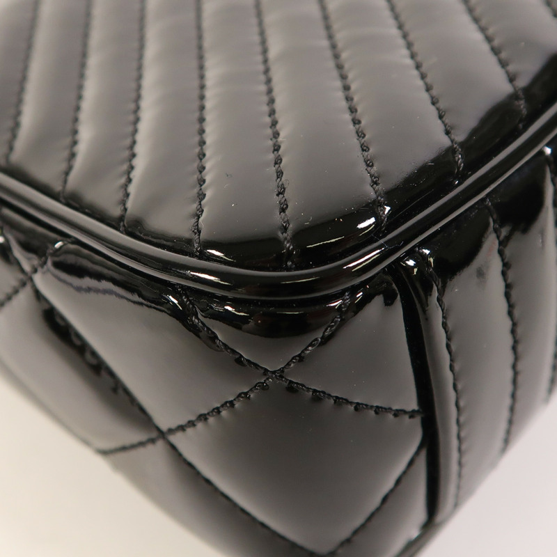 CHANEL 漆皮皮革Coco Boy Flap Bag銀扣鏈帶肩背袋-12