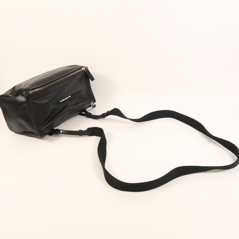 GIVENCHY 牛皮皮革Mini Pandora銀扣肩背袋-7