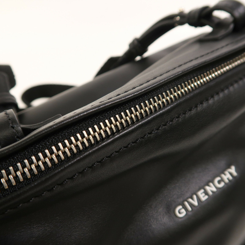 GIVENCHY 牛皮皮革Mini Pandora銀扣肩背袋-14