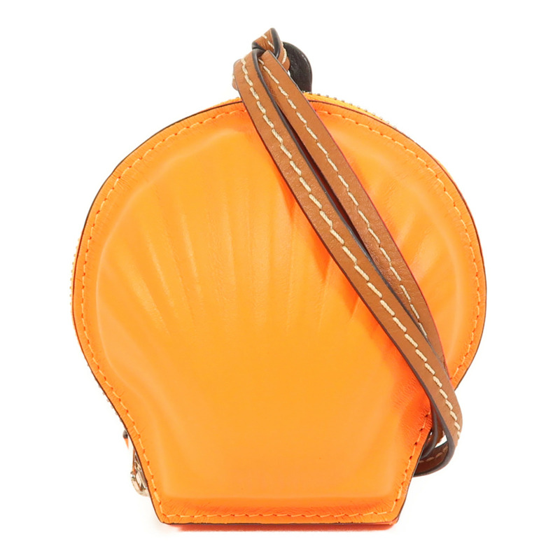 LOEWE 牛皮皮革Seashell Pouch銀扣肩背袋-0