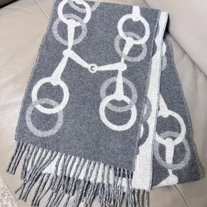 💗快閃優惠價12/24止💗 Hermes 馬銜圍巾 灰 🉑送禮狀態 全網最低-2