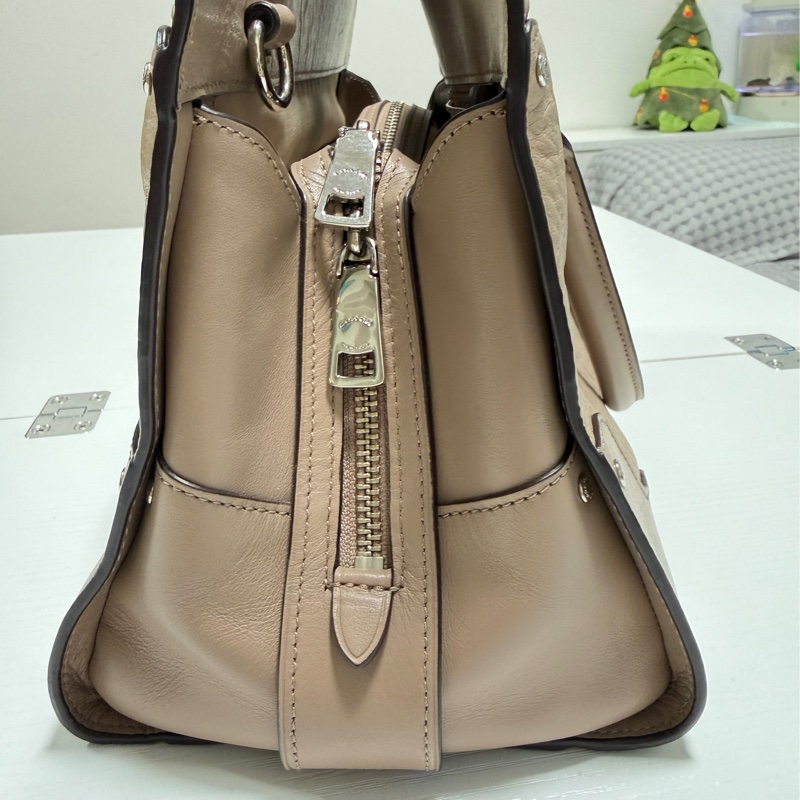 Coach MERCER 30 天然紋理皮革手袋-9