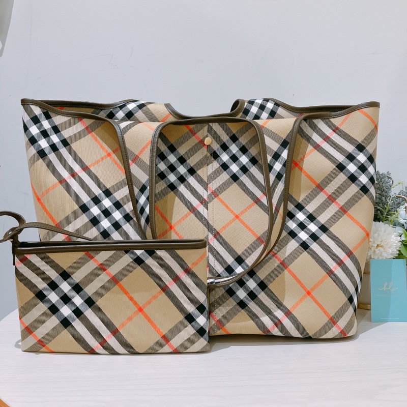 TK1907 BURBERRY 博柏利經典皇室御用格仔花紋中號單肩包包CLASSIC CHECK TOTE BAG MEDIUM CANVAS-0