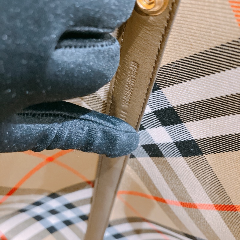 TK1907 BURBERRY 博柏利經典皇室御用格仔花紋中號單肩包包CLASSIC CHECK TOTE BAG MEDIUM CANVAS-16