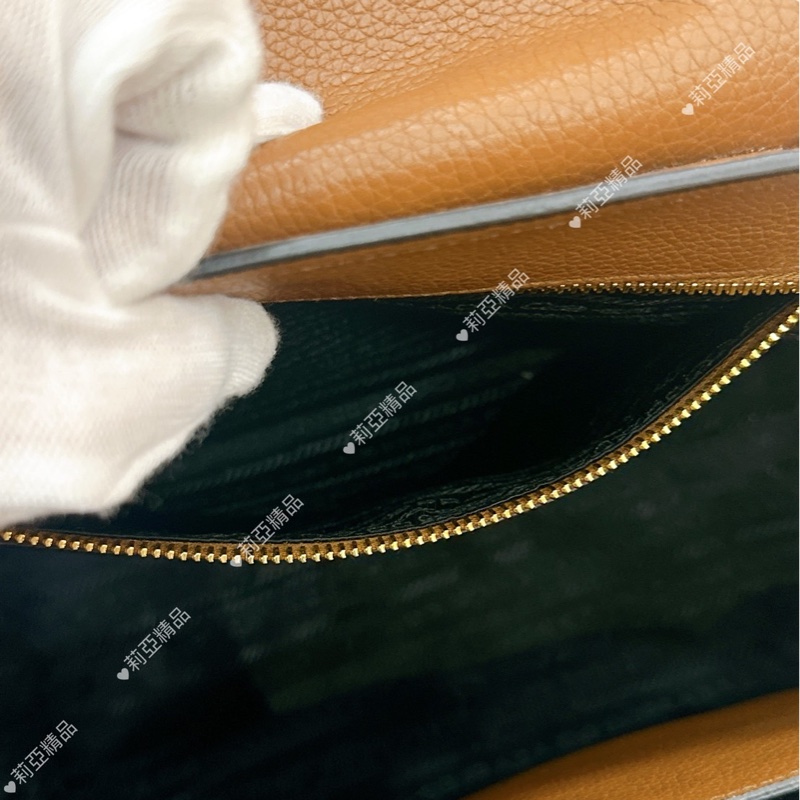 莉亞精品♡Prada 手提斜背包 二手美包-15