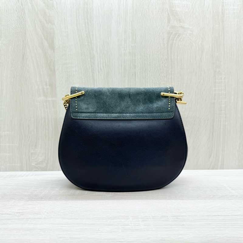 chloe深藍拼麂皮珠釘金釦小豬包-1