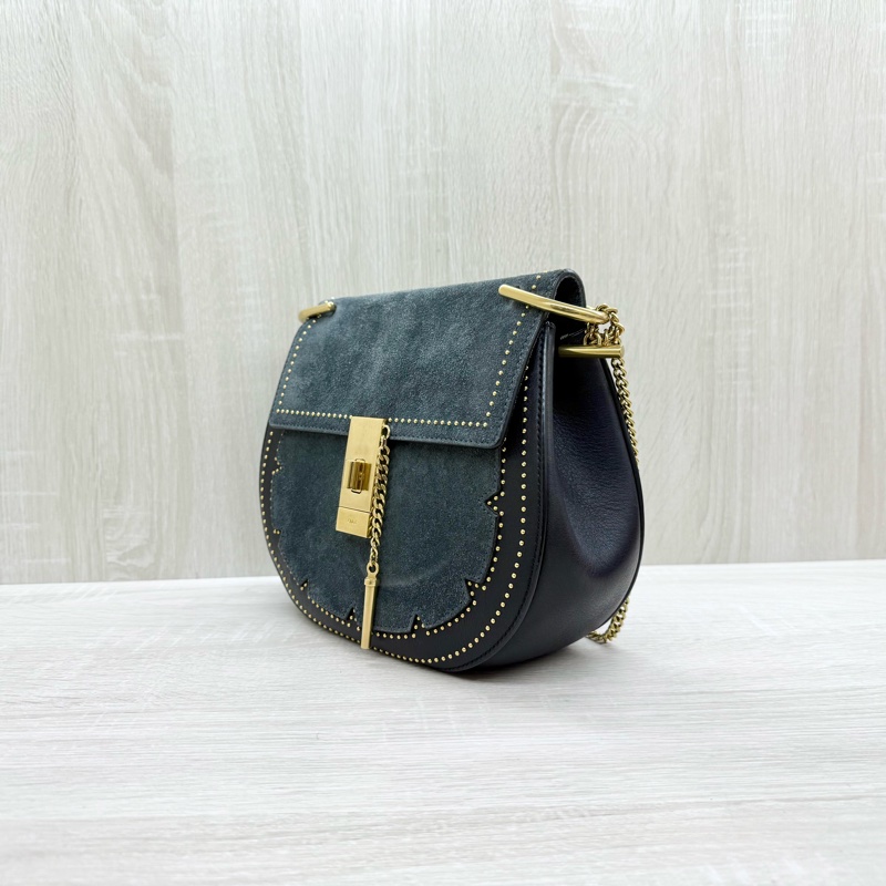 chloe深藍拼麂皮珠釘金釦小豬包-2