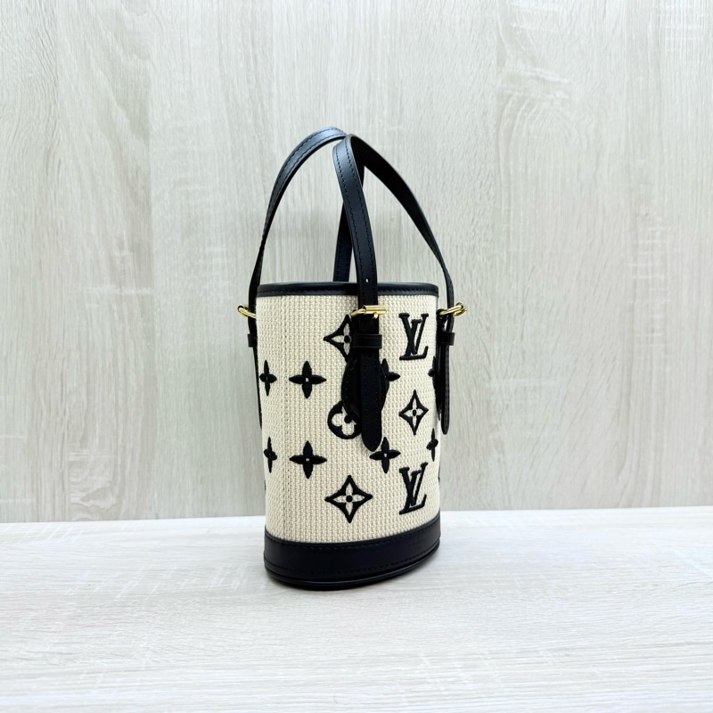 LV米拚黑帆布Bucket nano手提斜背包M82418-3