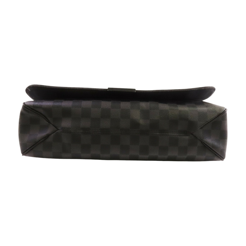 LOUIS VUITTON Damier Graphite District GM肩背袋-3