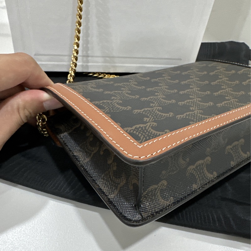 CELINE 經典WOC鍊帶斜背包-8