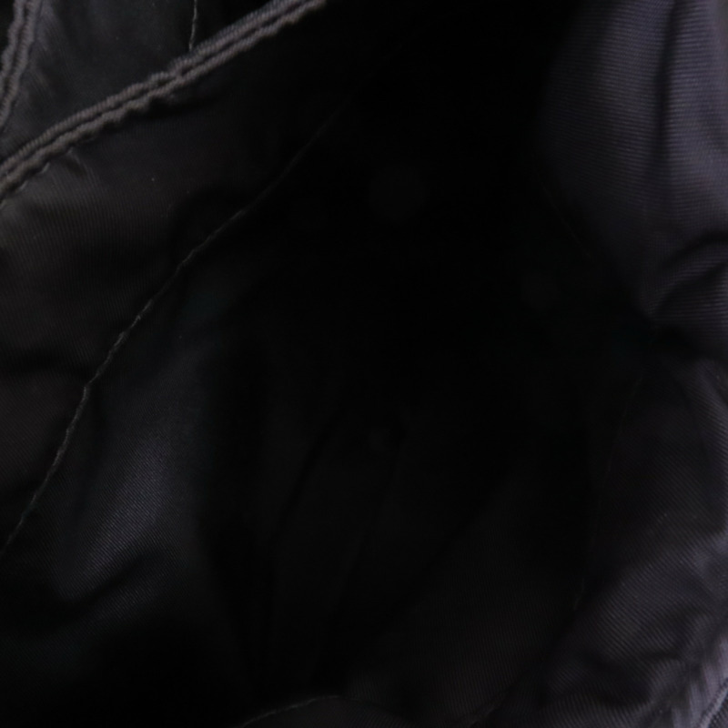 PRADA 尼龍Prada Soft Padded Mini手挽袋-5