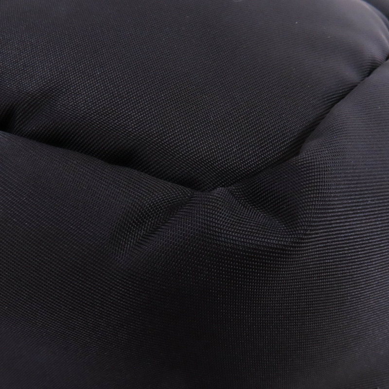 PRADA 尼龍Prada Soft Padded Mini手挽袋-11