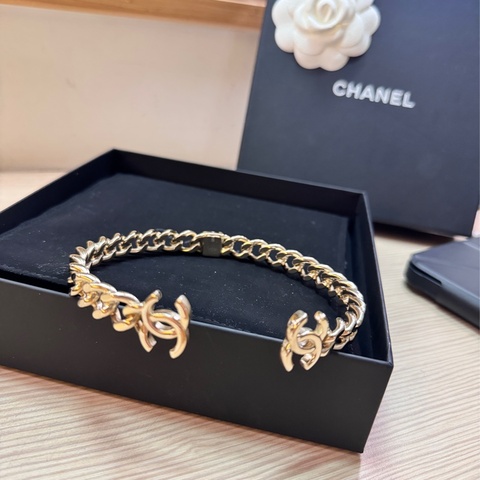 Chanel   logo頸鏈